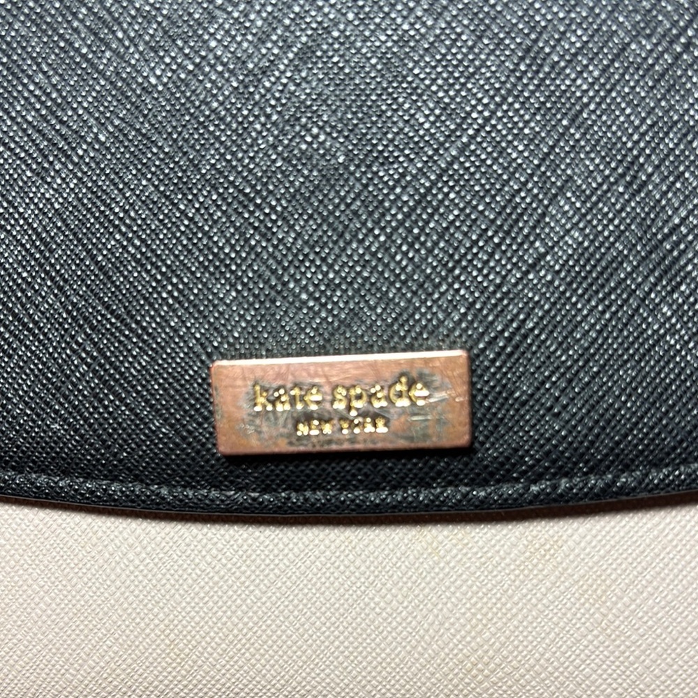 2 kate spade Crossbody Bags, Wallets w Detachable Strap, Black Cream Leather - Picture 5 of 17
